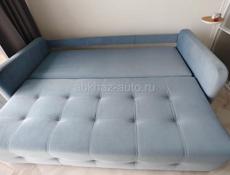 Диван . В отличном состоянии !