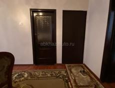 Срочно ! Трехкомнатная квартира с ремонтом 