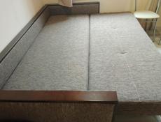 Продаю Диван