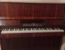 Продаётся пианино