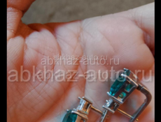 Продам серебро серьги 