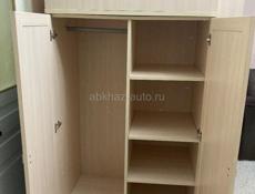 Шифоньер, стол, кровать- 3 в одном