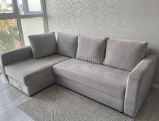 Угловой диван . Доставка обговаривается