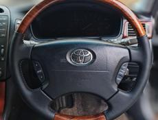 Руль с вставками из натурального ореха