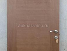 Предлагаются к продаже 7 дверей. Две из них имеют неисправности замков. Рамки входят в комплект поставки. Больше: https://sinonim.org/improve#res