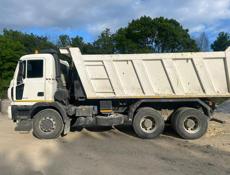 Экскаватор