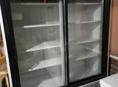 Витринный холодильник 