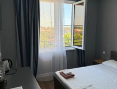 Гостиница 3этажа 350 метров но набережной