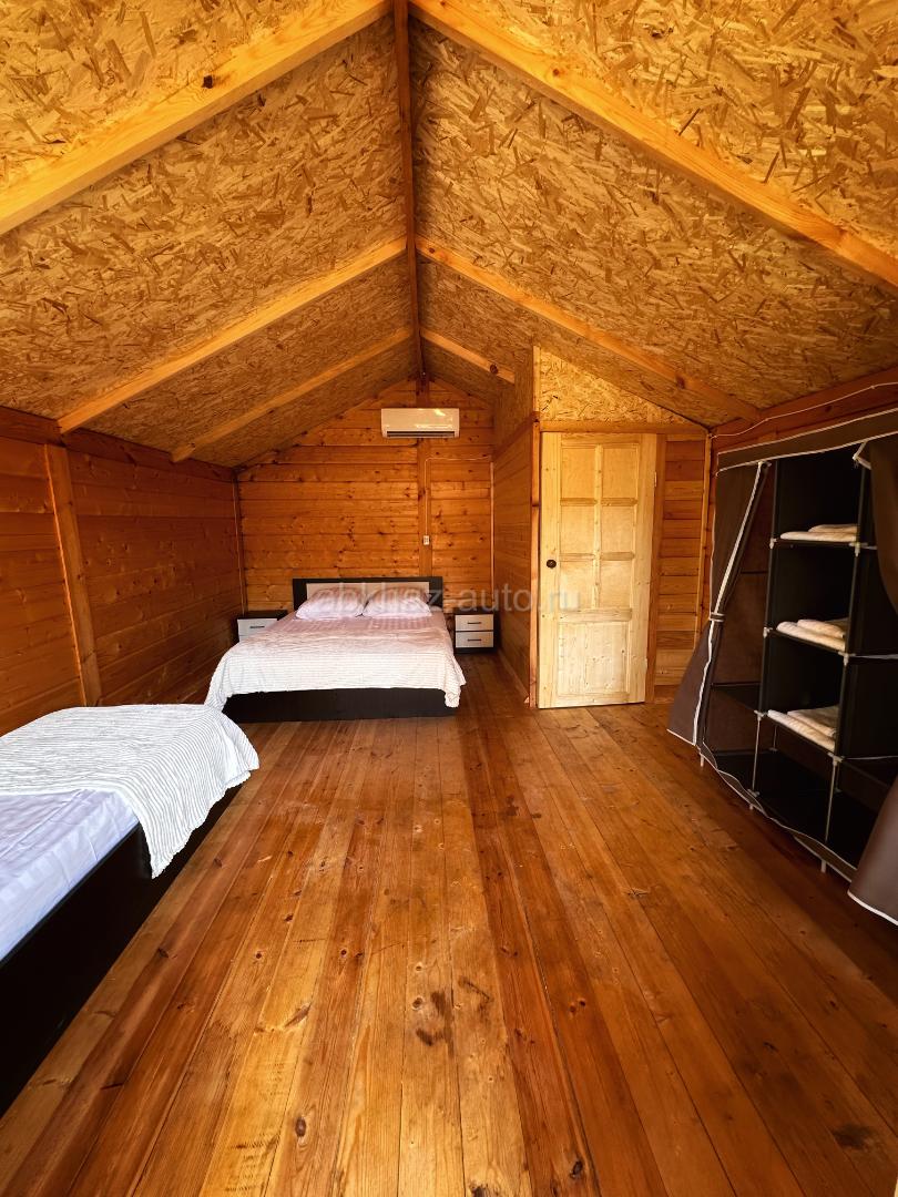 Сдаются 3-х местные коттеджи 