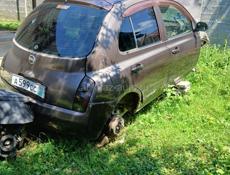 Запчасти на марч нессан