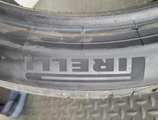 245 40 R20 один штук