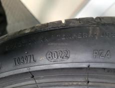 245 40 R20 один штук