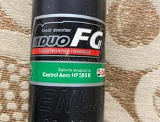 Амортизатор газовый, на Мазда 6 ..  цена 2 т без торга, абсолютно новый, не был в использовании 