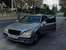 Mercedes-Benz C-Класс