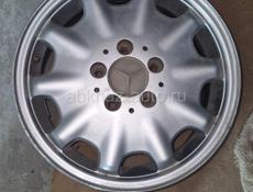 Продаётся комплект дисков 16