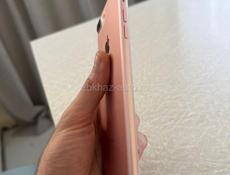 Продается Айфон 7+