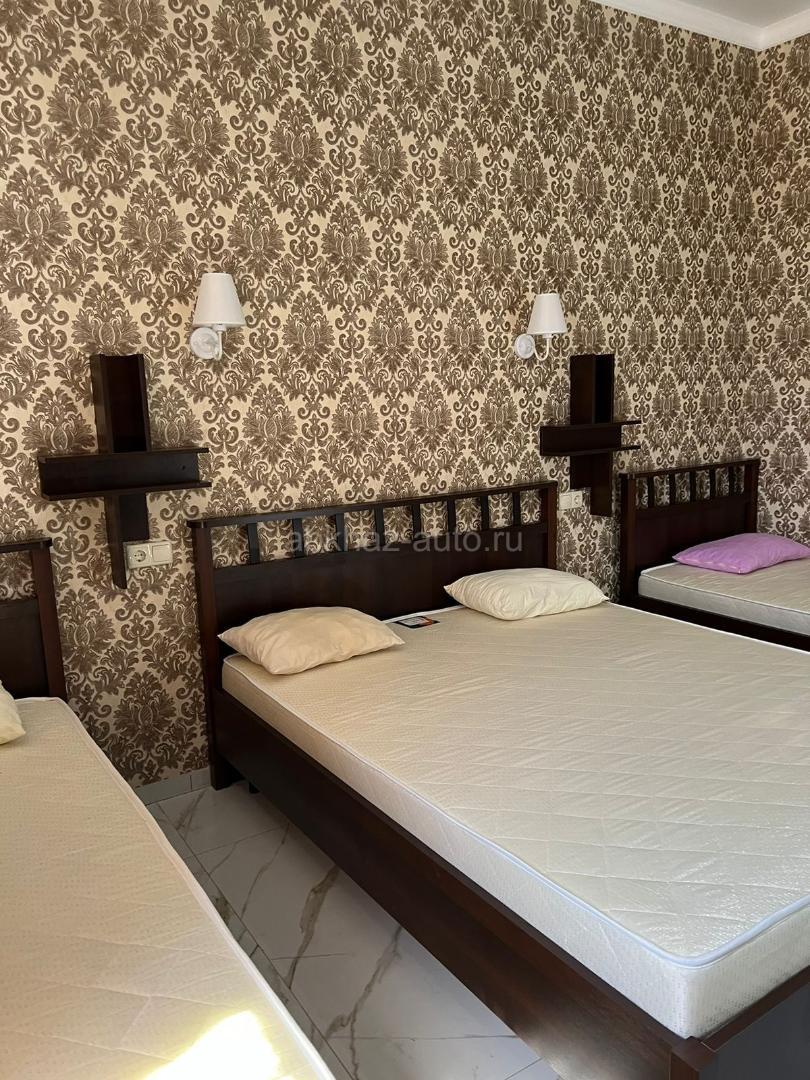 Сдается 2-х комнатная квартира в центре Сухума. Рынок. На долгий срок! 