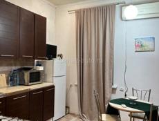 На длительный срок , центр города