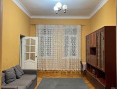 На длительный срок , центр города