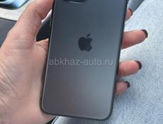 Продаю айфон 11про