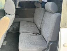 Тойота Вокси 2005 г и тд