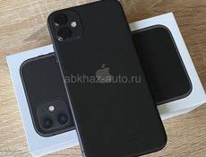 iPhone 11 64 Гб в черном цвете. 