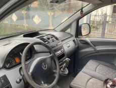 Mercedes-Benz Viano