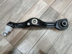 Рычаг правый нижний поперечный Мерседес W221