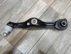 Рычаг правый нижний поперечный  Mersedes W221