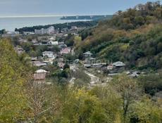 Видовой участок в Пицунде 