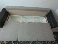 Диван в отличном состоянии . Доставка обговаривается