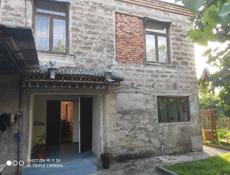 Продаётся двухэтажный дом! Ул. Проезд М. Авидзба д. 22 ориентир (сзади винзавода)