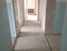 Продам 5ти комнатную квартиру в г. Гудауте