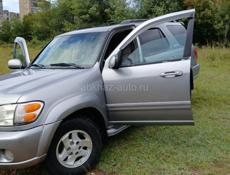 Toyota Sequoia