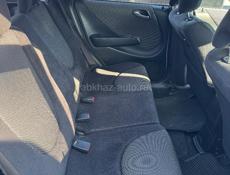 Хонда фит 2004 г и тд 