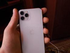 продаю телефон айфон 11 про все вопроссы по вотсапу  +79407128348