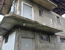 Здание в центре Сухум под ресторан, офис, банк, модный клуб-25млн.р.