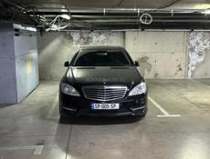 Mercedes-Benz S-Класс