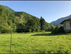 Продается участок на Рице 