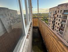 Двухкомнатная на массиве 