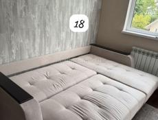 Угловой диван . Доставка обговаривается 