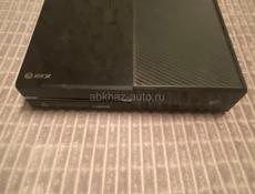 Продам Xbox one 