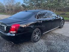 Тойота Маджеста 460 г.2010 и тд