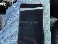 Продаю iPhone 12 