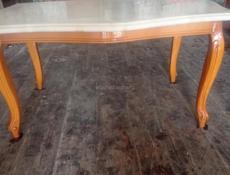 Журнальный стол