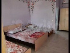 На длительный срок частный дом…