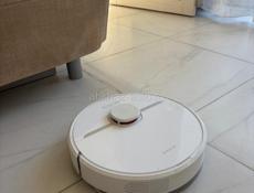 Робот пылесос