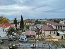 Дом в центре города старый Сухум