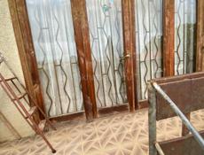 Дом в центре города старый Сухум