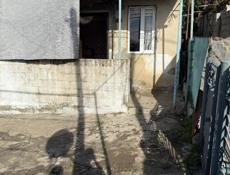 Срочно дом не бальшой участок окала 25 соток